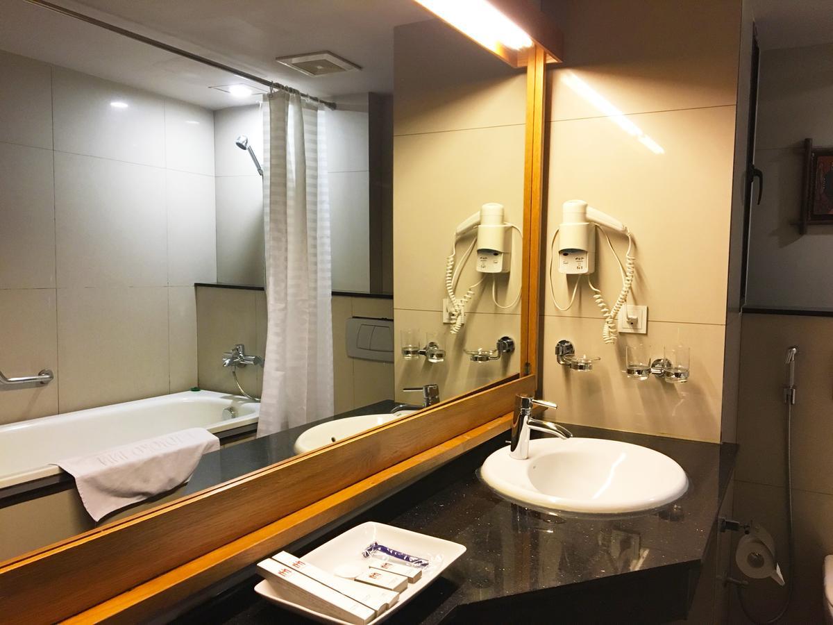 Hanoi Eternity Hotel מראה חיצוני תמונה